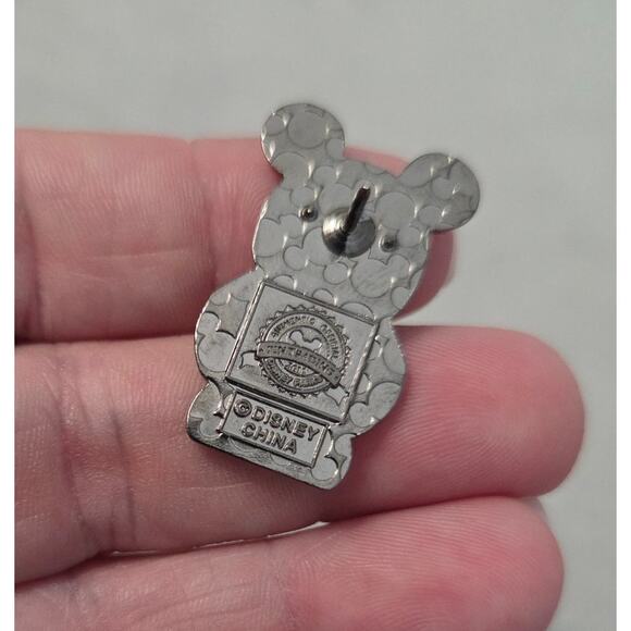 Disney Vinylmation Jr #1 Mystery Skull Collection 2011 Teddy - Picture 2 of 3